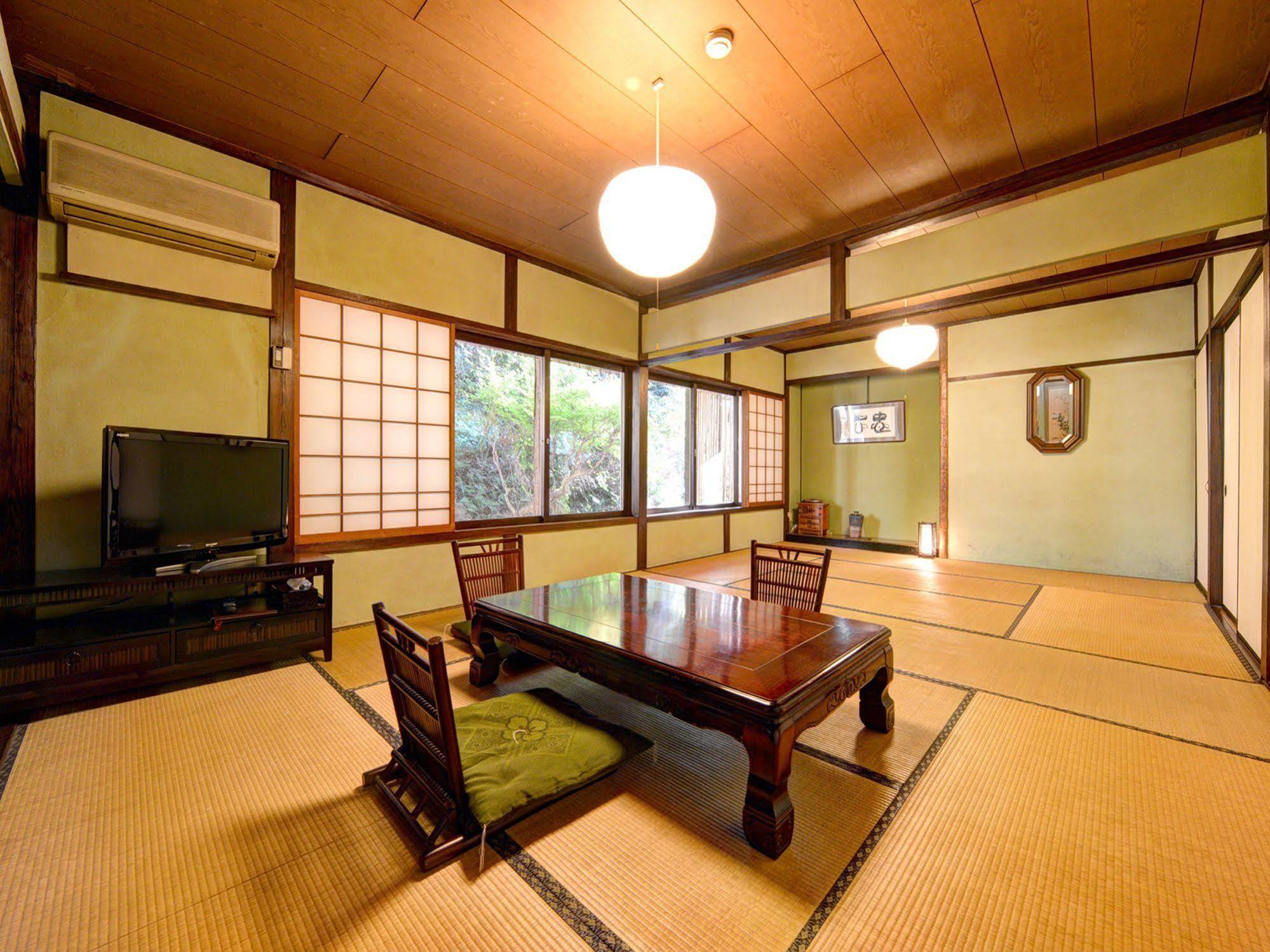 Hotel Yunokawa Onsen Shouen Sinzi Zewnętrze zdjęcie
