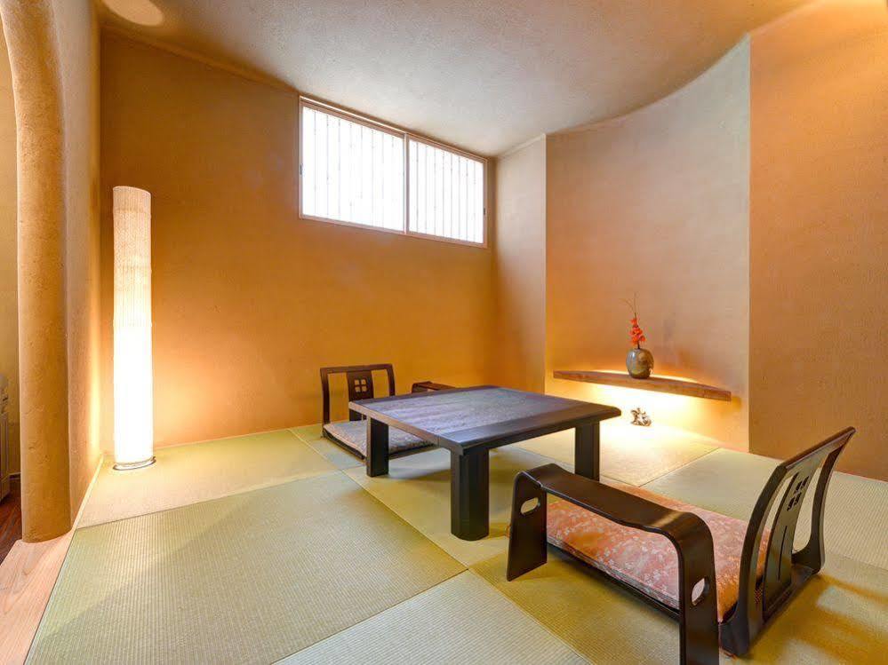 Hotel Yunokawa Onsen Shouen Sinzi Zewnętrze zdjęcie